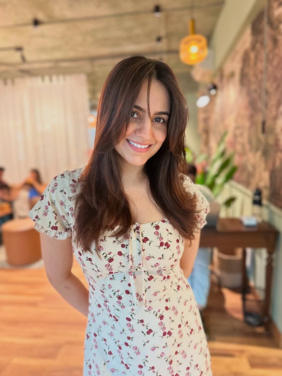 Aatufar's tweet photo. Aksha Pardasany ♥️ 
#AkshaPardasany #Aksha https://t.co/Yyg7etfJR4