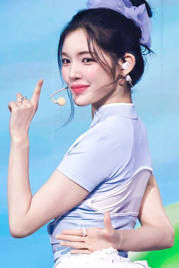 iS2yuha's tweet image. pretty yuha 🩵