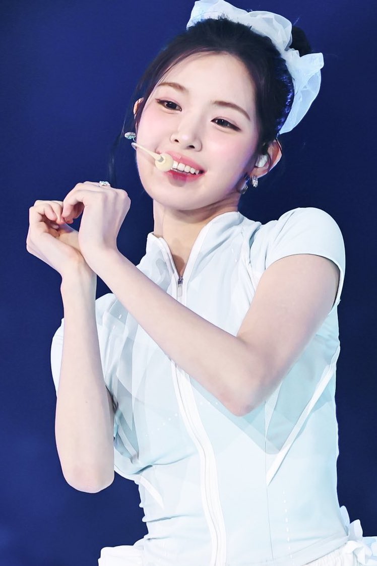 iS2yuha's tweet image. pretty yuha 🩵