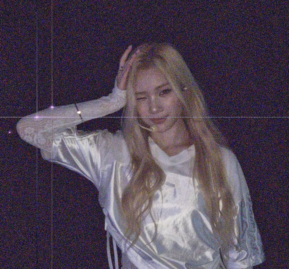 H2HLTLV's tweet image. 아 예뽀 💕💕💕