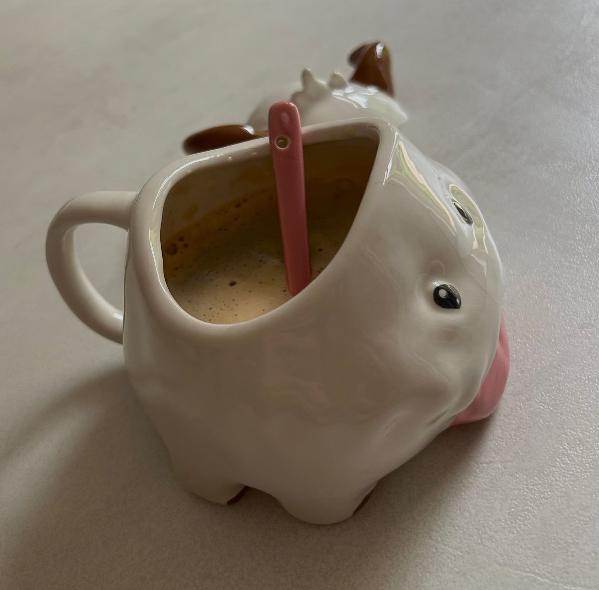 l0v3milfs's tweet image. bjr à tous ajd cafe dans la poro tasse belle journee a tous en perspective je l espere