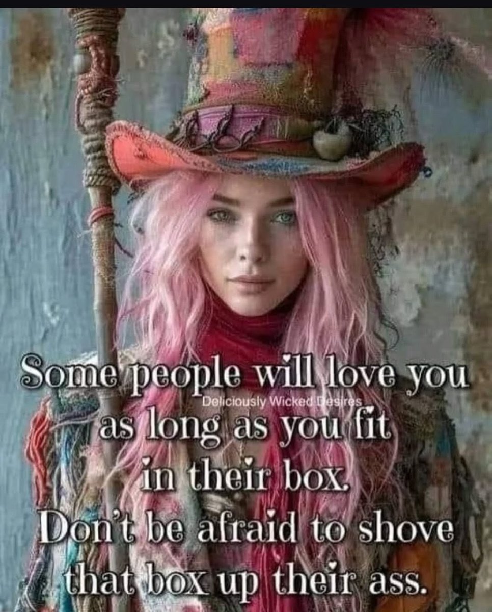 ToolGirl18's tweet image. Morning. ☕