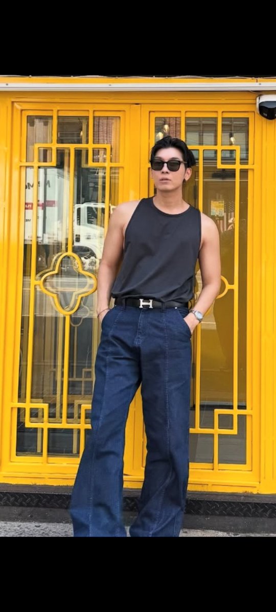 Mew Suppasit (@mewleosuppasit) on Twitter photo We need Tiktok live mew When you come back from the USA miss you
<a href="/MSuppasit/">mewsuppasit</a>
#MewSuppasit
#มิวศุภศิษฏ์ We need Tiktok live mew When you come back from the USA miss you
<a href="/MSuppasit/">mewsuppasit</a>
#MewSuppasit
#มิวศุภศิษฏ์