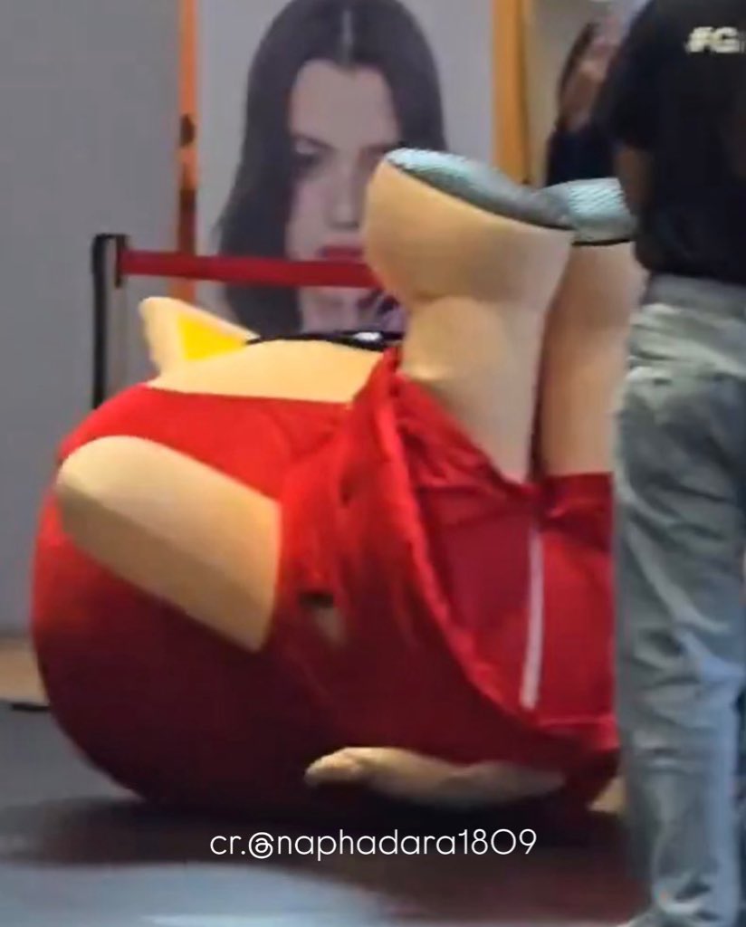 aimawoo's tweet image. หลานคนอื่น                                 หลานเรา