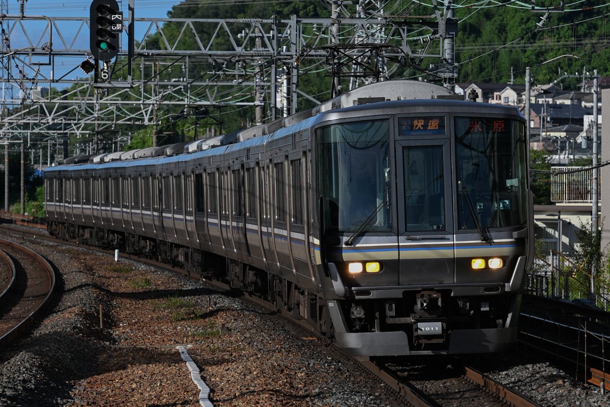 週末は新機材片手にいろいろ撮っていました。連写速度が上がり、追尾AFが付くだけでかなり撮りやすくなったと思います。