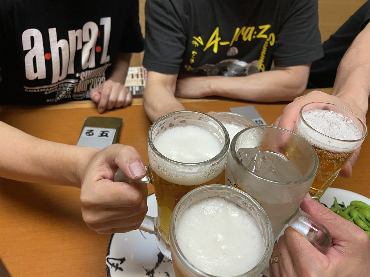 toru_master2's tweet image. 高崎サミット、ライブもサイコーで打ち上げも振り切って楽しんだ(笑)バカ話の中にもしっかり真面目な話盛り込まれて充実した時間。いいバンドだわ。