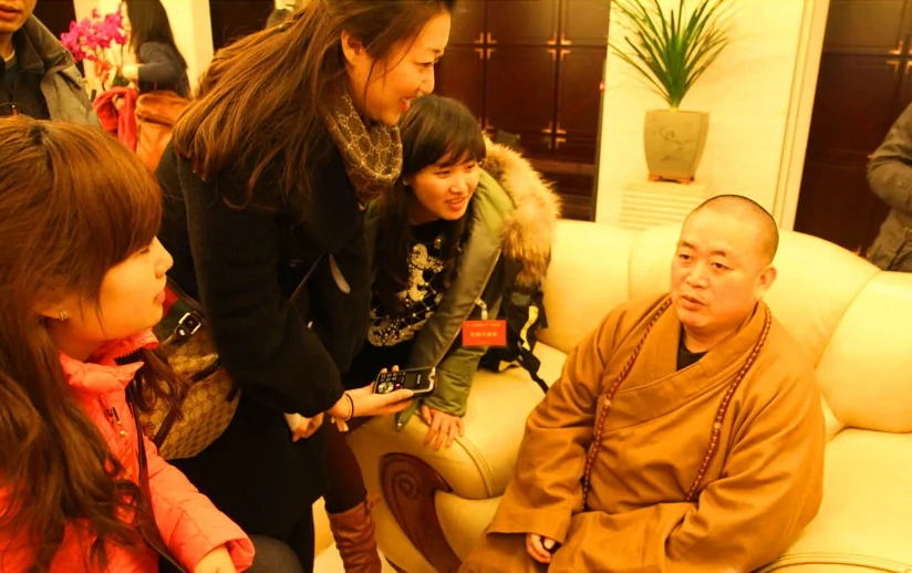 __Inty__'s tweet image. 重磅!中国少林寺变淫窝寺!
少林寺住持释永信涉嫌刑事犯罪,挪用侵占项目资金寺院资产;严重违反佛教戒律,长期与多名女性保持不正当关系并育有私生子。