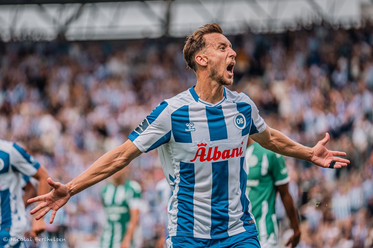 OBfrasidelinjen's tweet photo. NICOLAAAAAS BÜRGY!!! 🔥🔥

2 kasser på 5 minutter!!!
#obdk #sldk #obvff https://t.co/L0RYkBrRUv