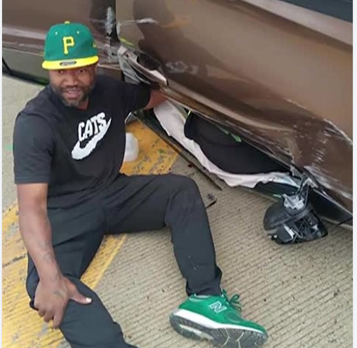 Nathaniel Bunn instead of filming a car wreck and doing nothing sat on the ground and held a woman's hand until help arrived.

Need more of this in the world good on you Mr Bunn.