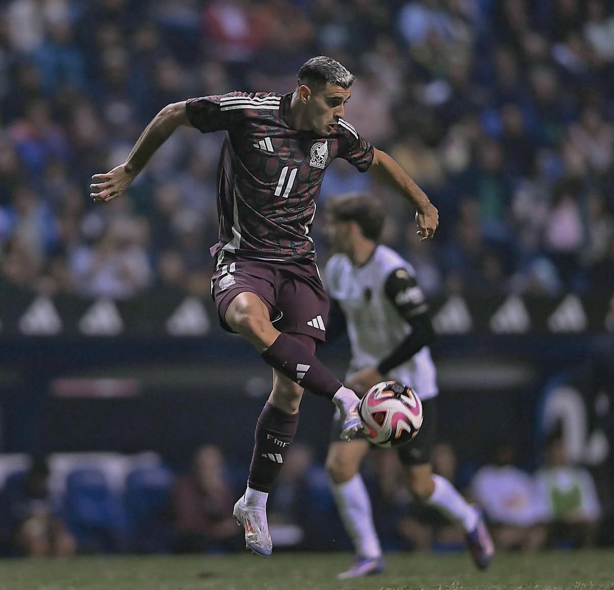 mariofgarciajr's tweet image. El presente manda y Germán Berterame, figura de @Rayados, es el mejor delantero mexicano del año. Su convocatoria a la selección no debería estar en discusión.