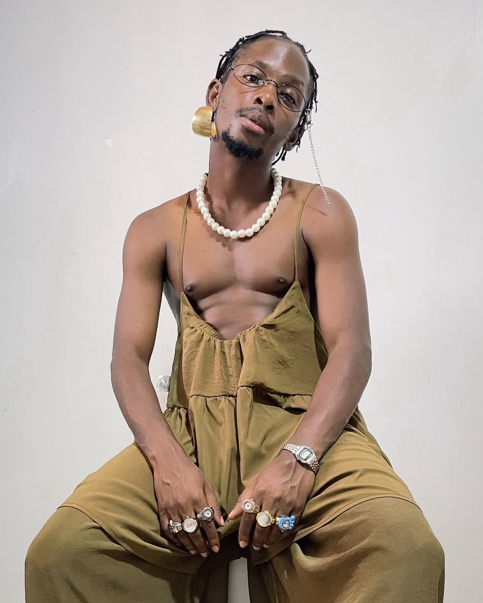 bullettvug's tweet image. Finally kiwowo guy again