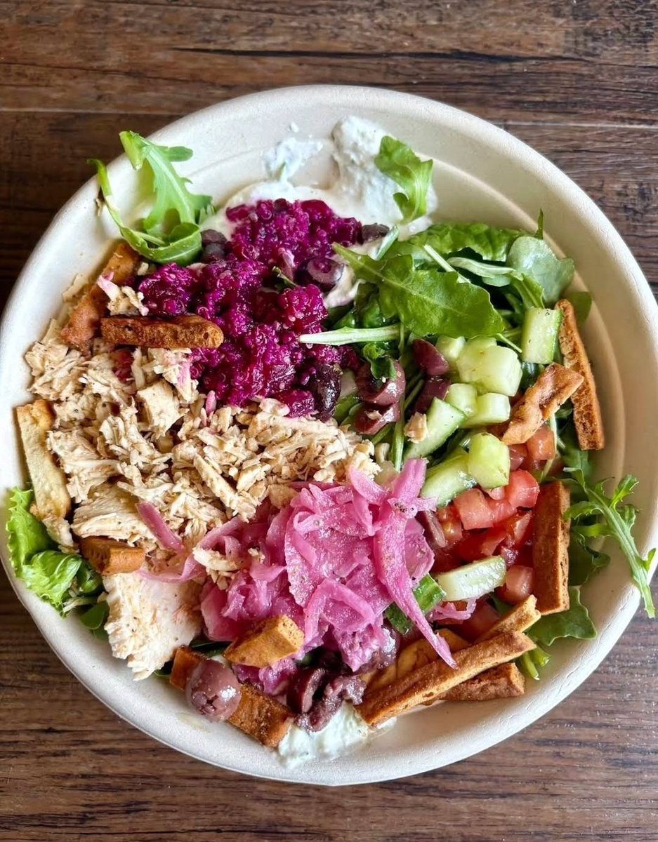 Alina’s bowl! 🥗💚 Thanks for making us your go-to lunch spot! 

"This is my go-to spot for lunch. I always go for the ‘Grains and Greens’ bowl. Everything is always fresh and it’s a good portion of food." 

#OttawaFood #CalgaryFood 
#FreshGreekGrill 🇬🇷 | $HBFG