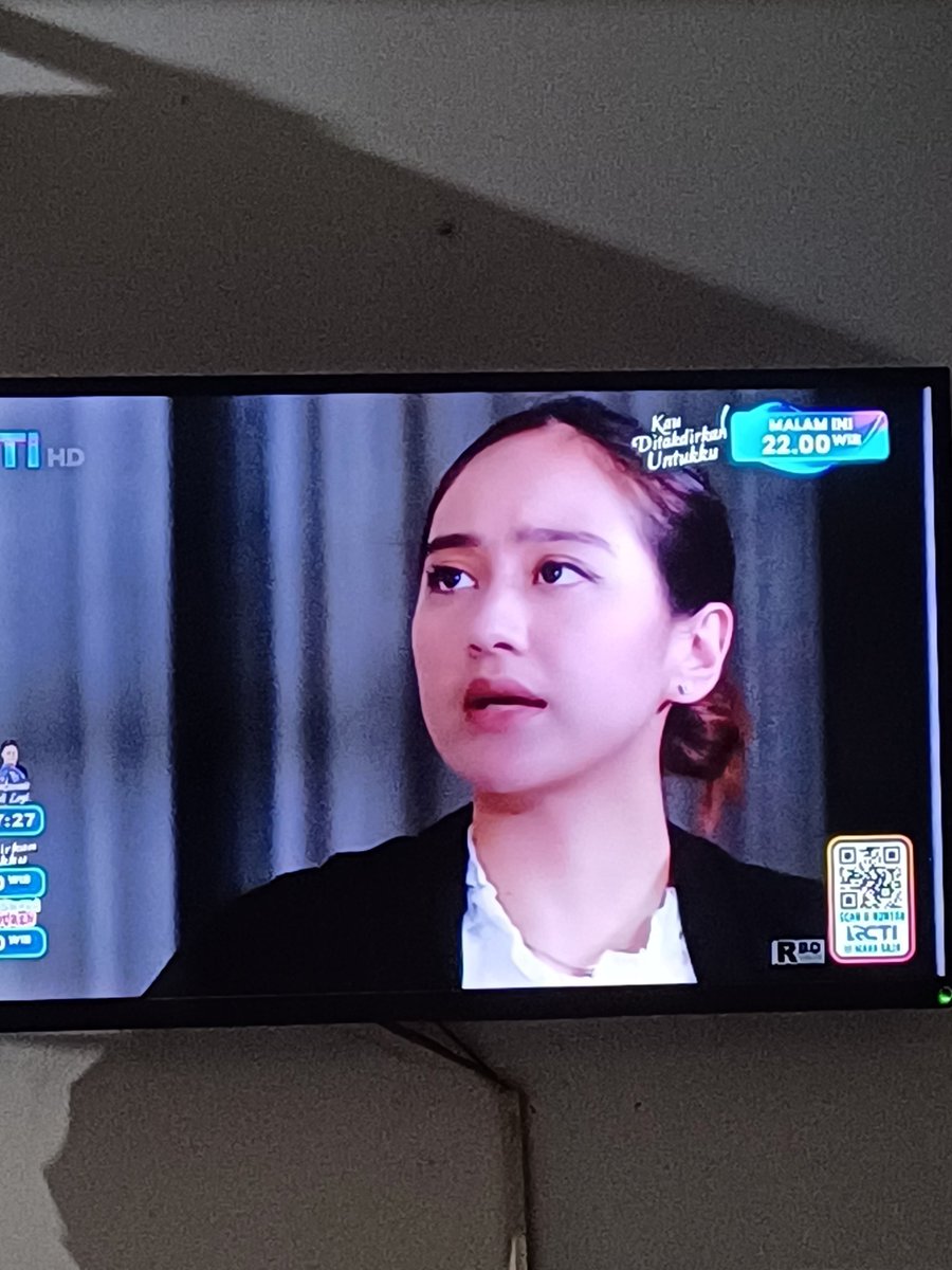 mimierna2's tweet photo. Dito menawarkan diri buat menjaga Ariana dirumah kontrakannya,hmm modus ya pak 😁
#TebaranHati https://t.co/fBKgpmHWdT