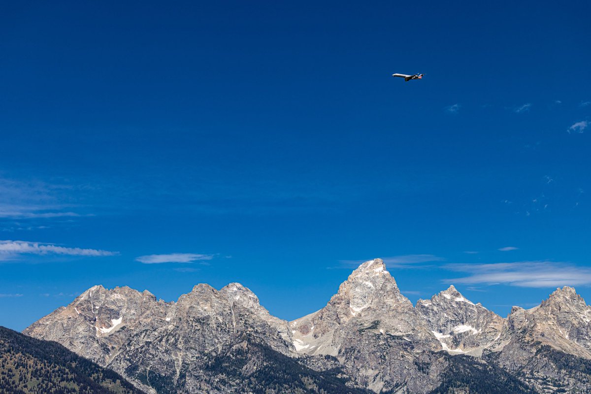 American Airlines approach to land at Jackson Hole Airport.