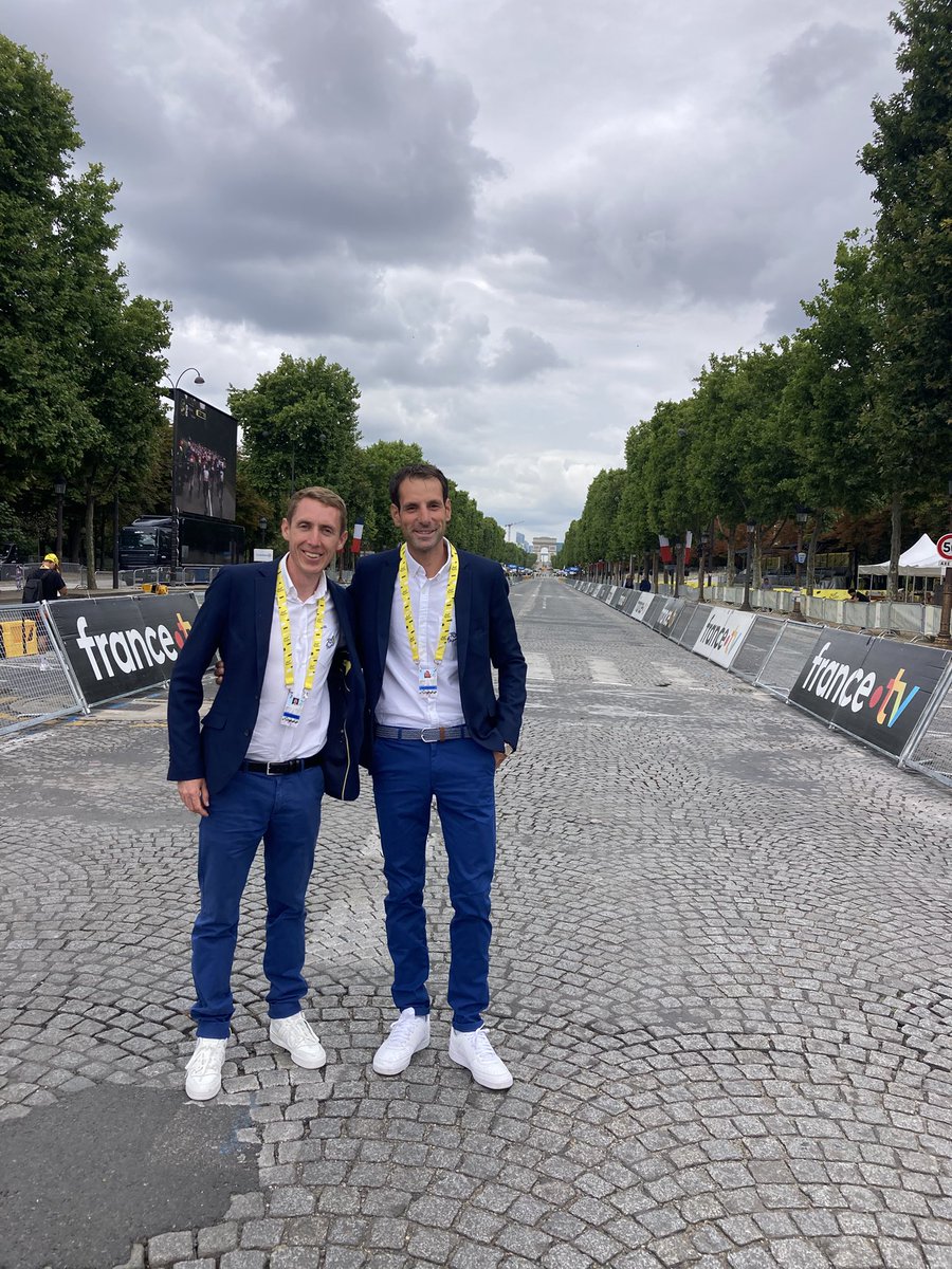 Trois semaines de pur plaisir au 🎙️ pour <a href="/amaurysport/">A.S.O.</a> avec le copain <a href="/DanMartin86/">Dan Martin</a> 🤝🏼
#TDF2025