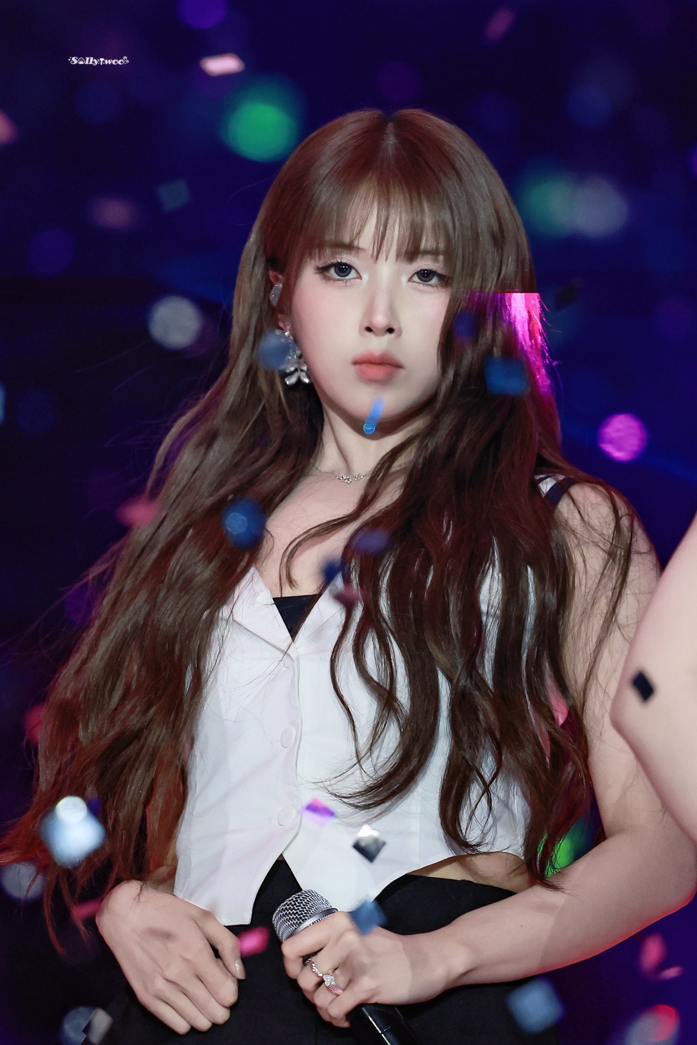 NMIXX ジウ ポスカ NMIXX ヘウォンからジウまで、2ndシングル「ENTWURF」個人