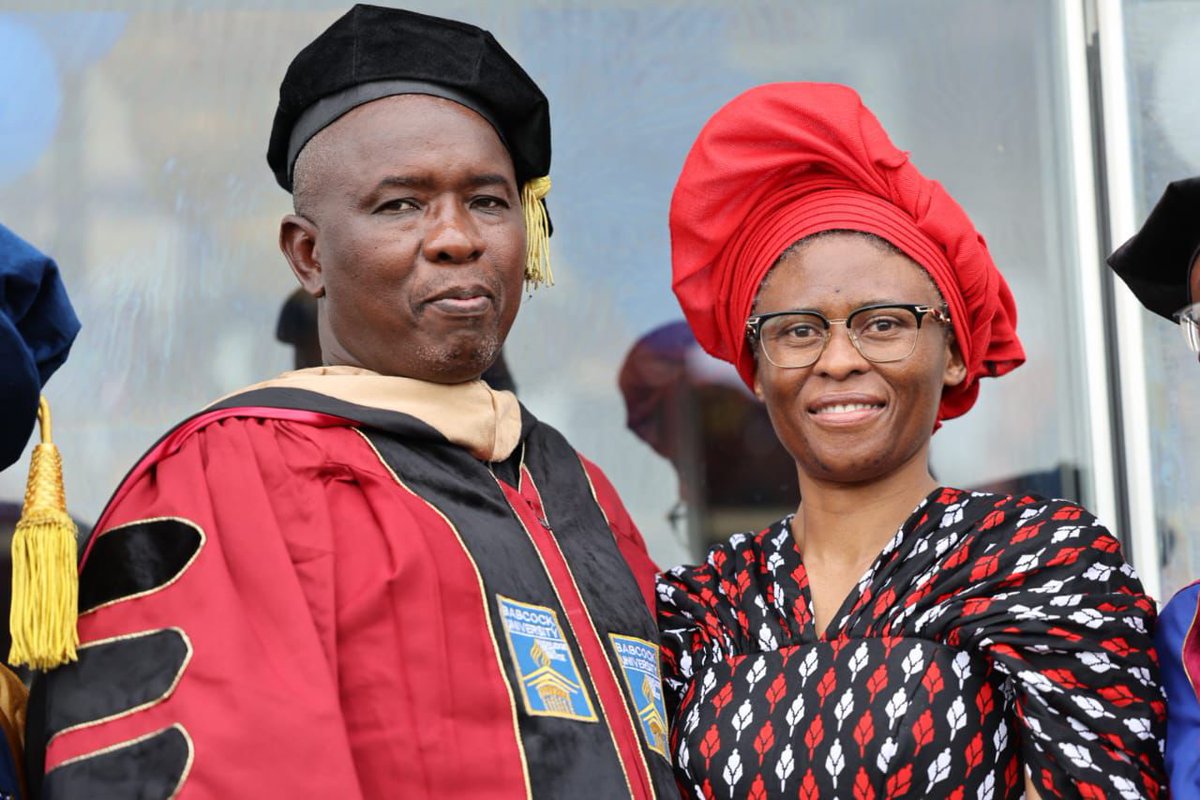 ElderTagwirei's tweet image. RECOGNITION BEYOND BORDERS A Continental Salute to Excellence
The prestigious Babcock University of Nigeria has honoured Dr. Kudakwashe Tagwirei with an Honorary Doctorate in Business & Strategic Management a clear testament to his OUTSTANDING contributions to LEADERSHIP,…