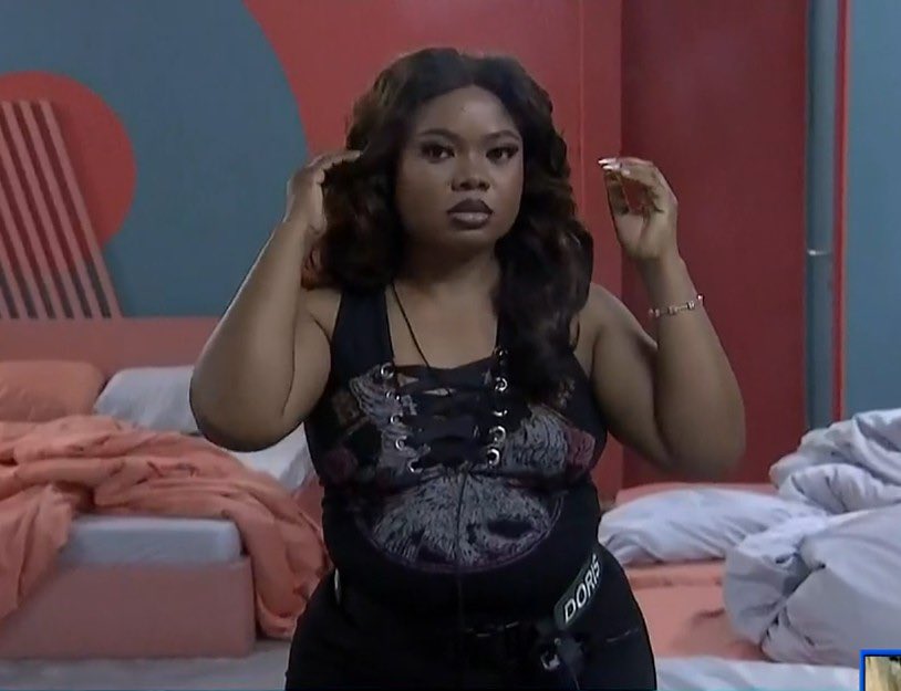 JoyceChom's tweet image. #BBNaija see my baby Dibia , my mamalawo @doris_okorie1