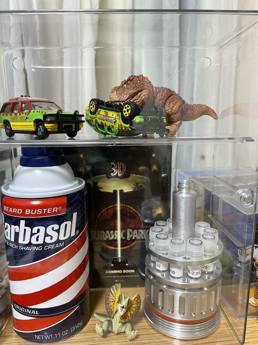 SinSwampman87's tweet image. 良い感じに飾れた
車の順番と向きは原作と違うけど、まぁ見た目重視で
