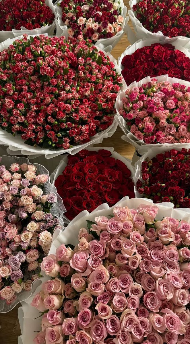 haana_mim's tweet image. مامانم برای من :