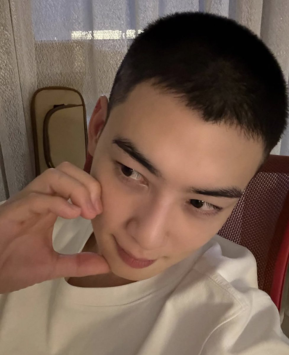 hailwyrhde's tweet image. 🥺🩷