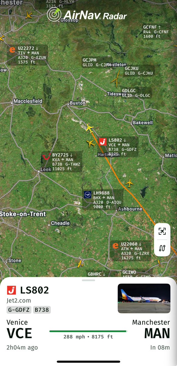 FlightEmergency's tweet image. Jet2 flight LS802

MAN- VCE

Squawking 7700 (emergency)

@AirNavRadar