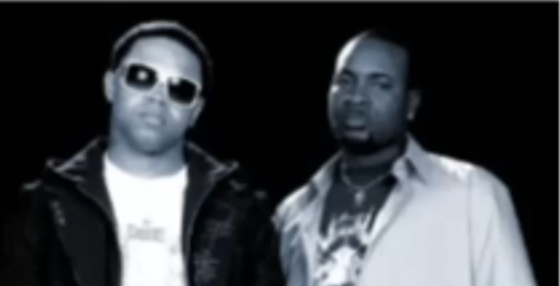 może życie jest jak
 uuu aaa.. uu aaa... uuu aa