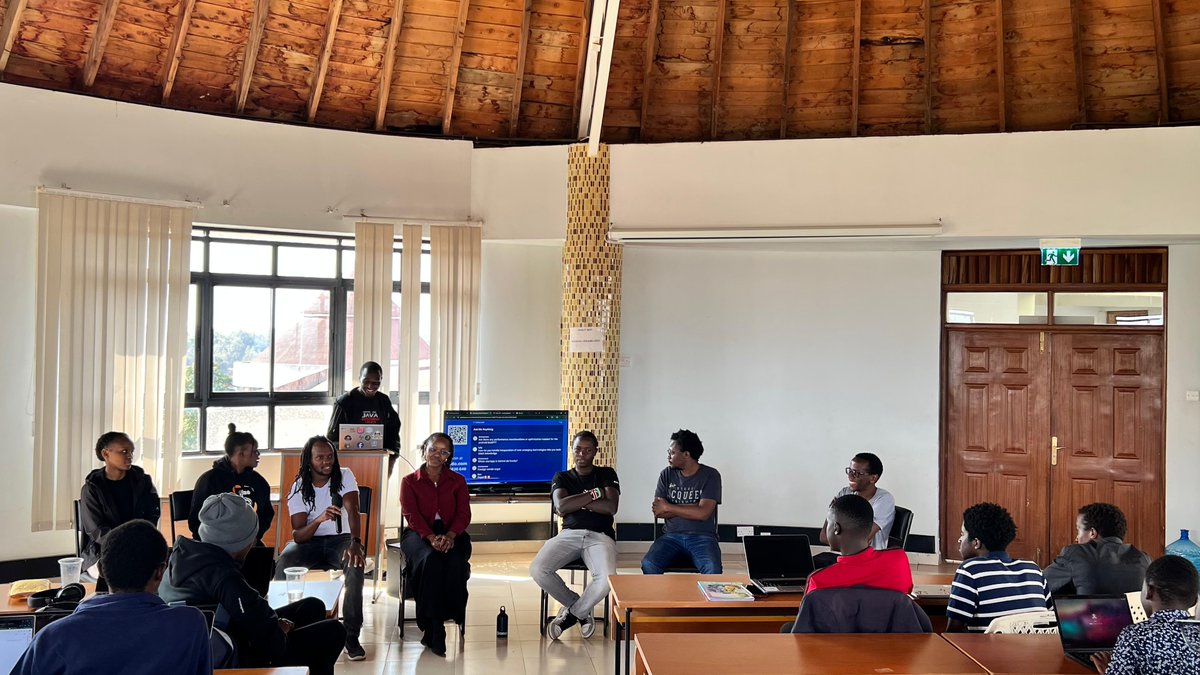droidconke's tweet image. We had an amazing time engaging with students at @DeKUTkenya !
We shared what’s new in Android, explored Jetpack Compose, dove into Android design, and wrapped up with an insightful AMA with software engineering pros.
Always a pleasure connecting with the next gen of devs!