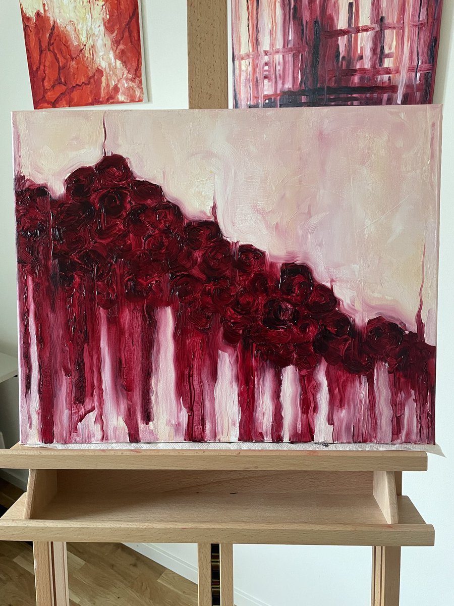tayaferdinand's tweet image. Hey hey! I’ve been pretty quiet here lately, but for a good reason, I became a mom two months ago! Life’s been a bit of a whirlwind. At the same time, I’ve also been diving into the real-world side of art by promoting myself locally with animal art and abstract oils.☺️