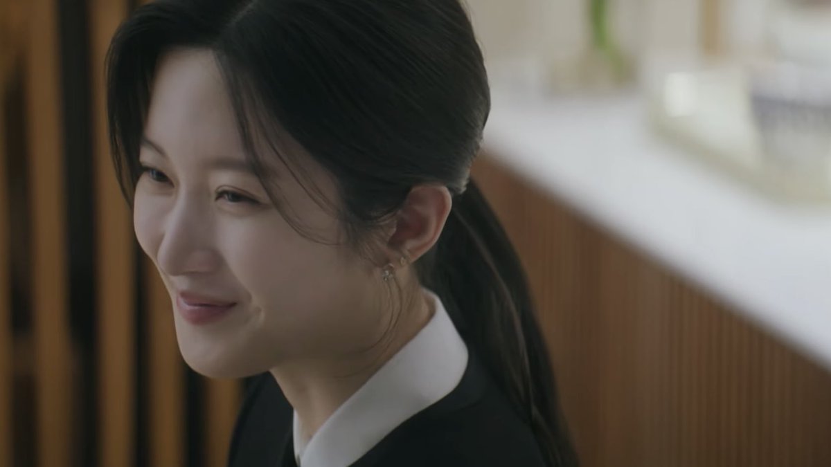 formunkayoung's tweet image. mun kayoung as kang heeji

#LawAndTheCity #LawAndTheCityEp8