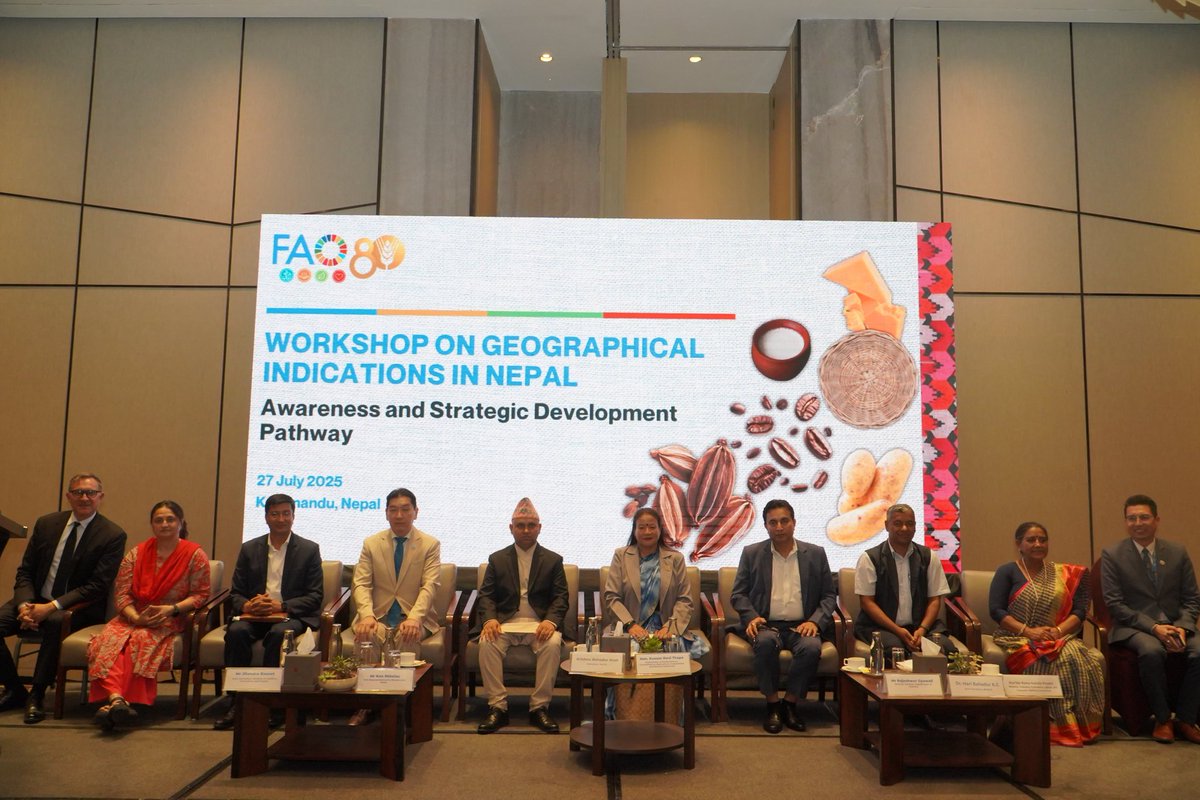 FAONepal's tweet image. In collaboration with #MoICS and #MoALD, FAO Nepal hosted national-level workshop bringing together key stakeholders from government, producer groups, academia, civil society, and the private sector to raise awareness on the importance of Geographical Indications (GIs) in Nepal.