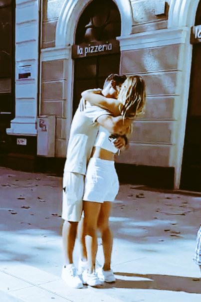 TurchiIl's tweet image. #helevier Ahhhh ma i miei bambini si sono riunitiii🤩🤩🤩❤️❤️❤️❤️❤️
