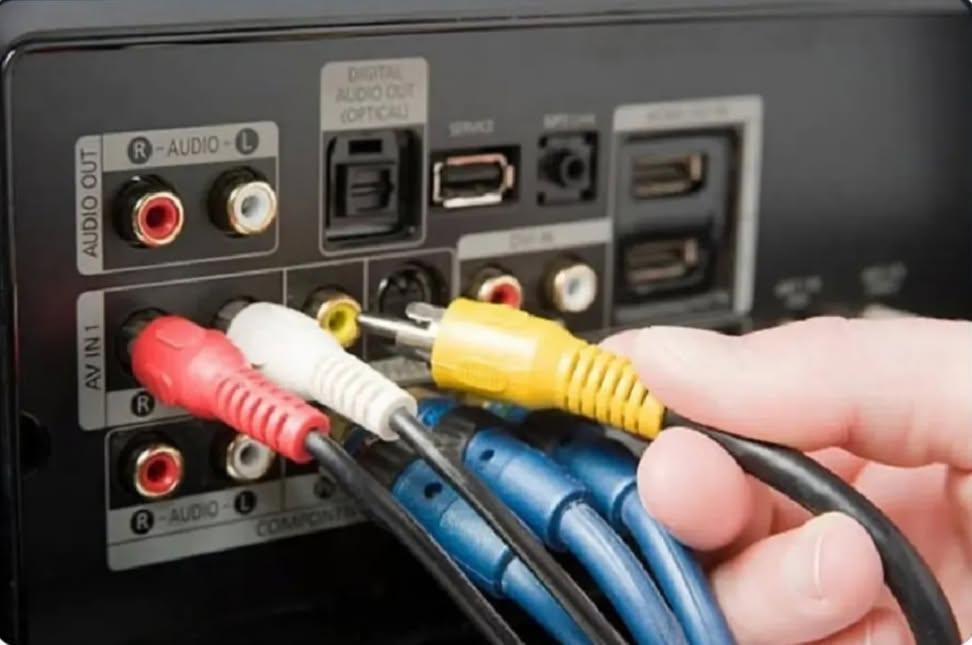 MasihDigital's tweet image. نسل جدید نمیدونن ما چقد سختی کشیدیم برای اینا :)