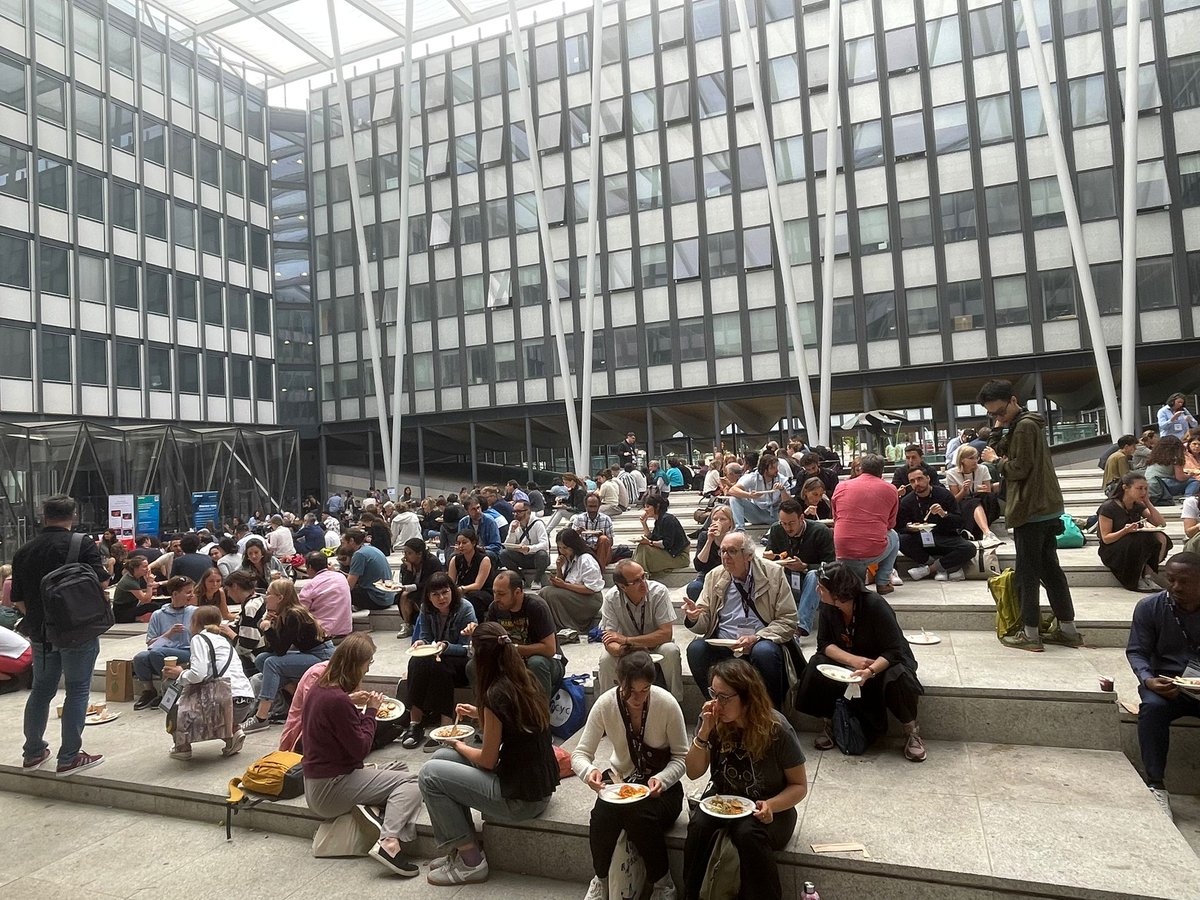 jo_schacherer's tweet image. The Yeast2025 meeting in Paris is over, and was so much fun. It was exciting to see a room full of yeast biologists, with more than 500 people. It was also great to be part of the dream team of organizers, led by Gilles Fischer!