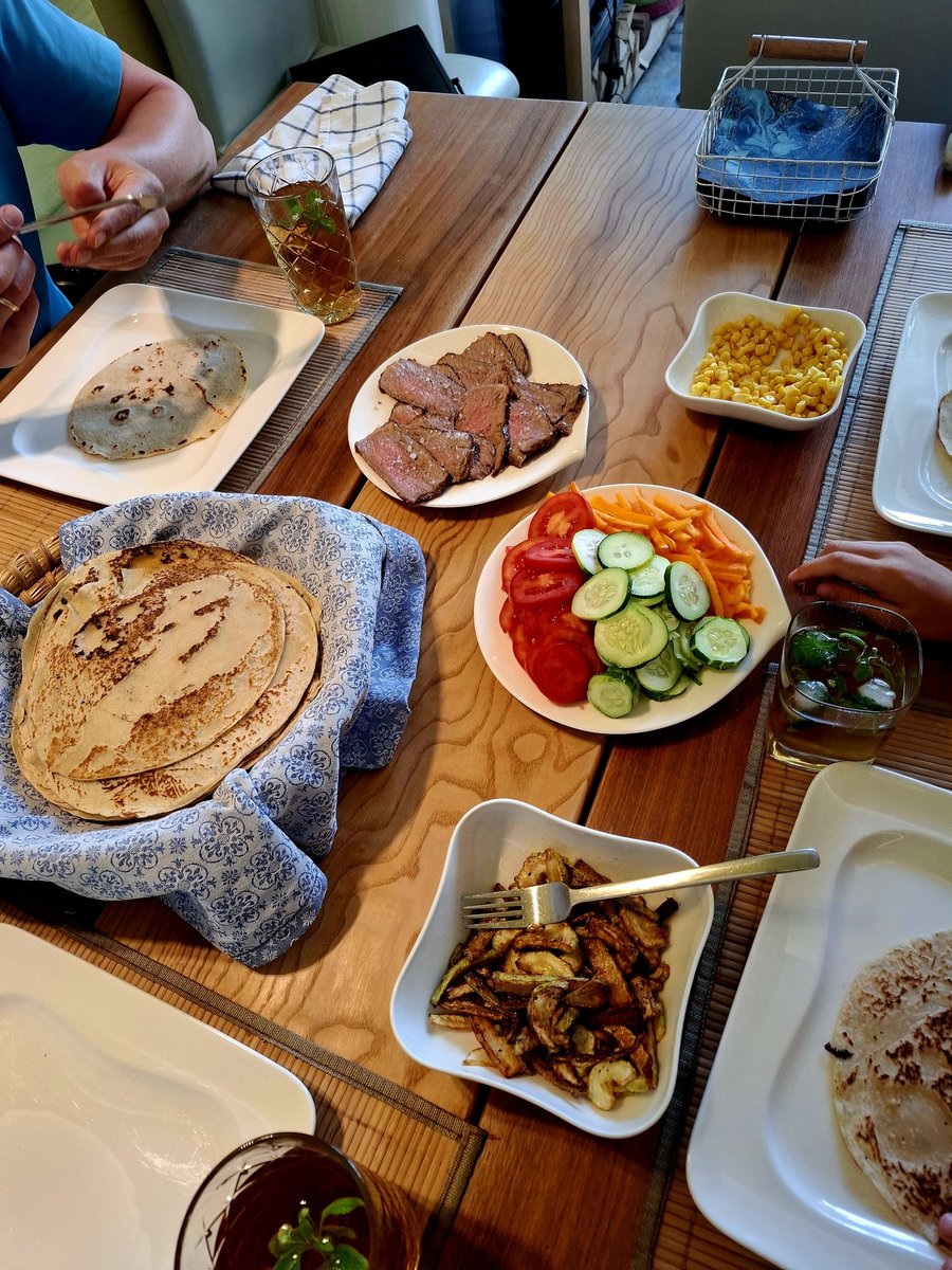 Bei mehr Regen brauch ich mehr good mood food. 🥲

#tortilla #cucinamexicana