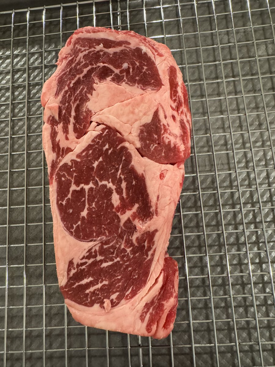EmanBotl's tweet image. What food should I add, with this ribeye, for tonight’s meal?  Be creative…
