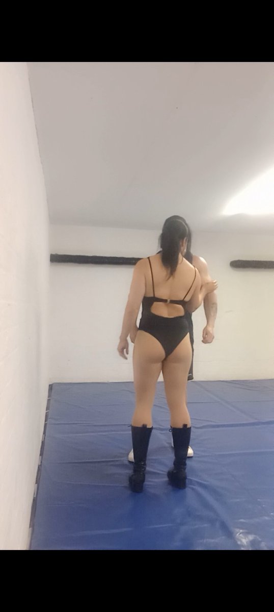 Ravenwrestler1's tweet image. Who is ready for a beating? 
Or for some fun and fantasy play.