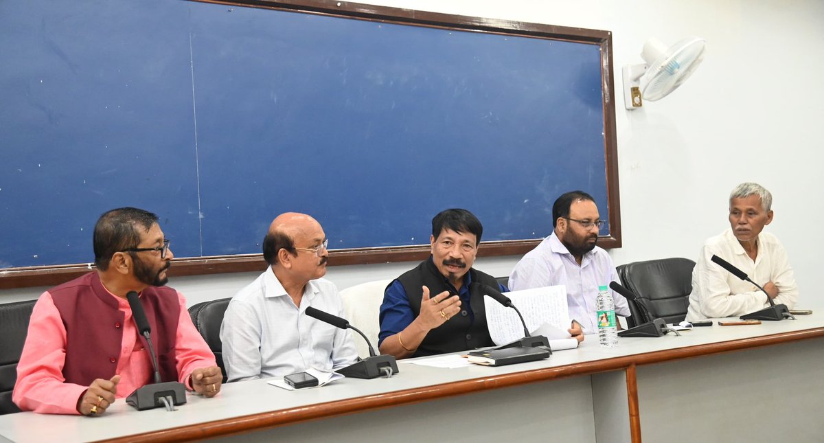 ATULBORA2's tweet image. Attended a crucial AGP Central Committee meeting today in Guwahati. Key discussions included the party’s future roadmap, organizational matters and upcoming elections. The meeting also reviewed preparations for AGP’s Foundation Day celebration.
Strong condemnation was expressed…