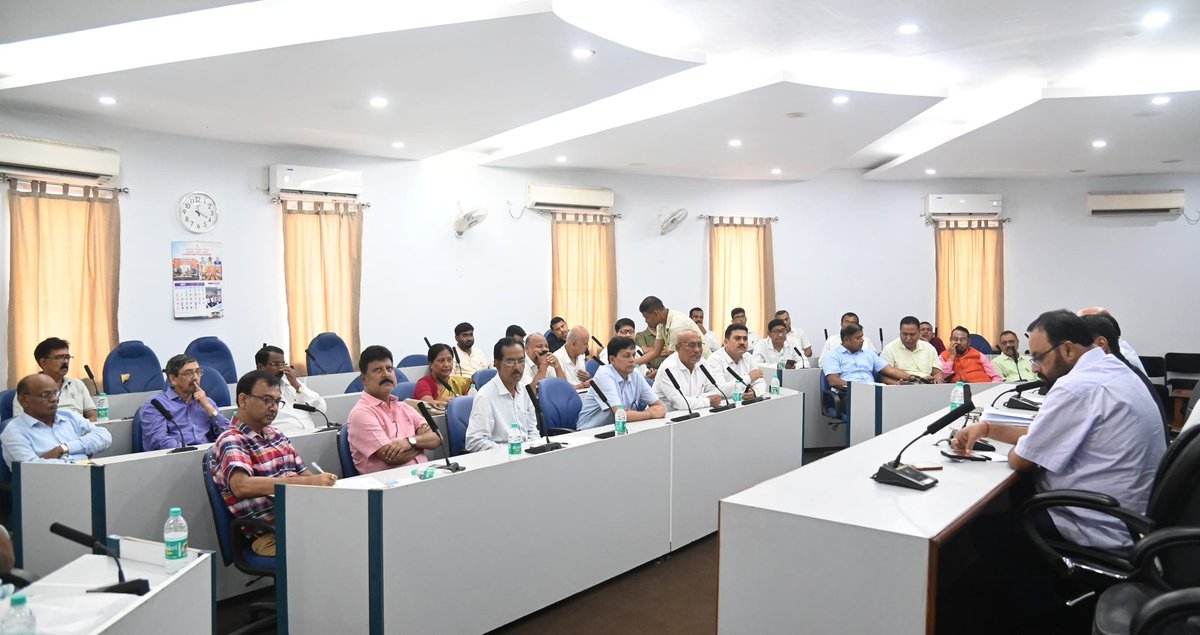 ATULBORA2's tweet image. Attended a crucial AGP Central Committee meeting today in Guwahati. Key discussions included the party’s future roadmap, organizational matters and upcoming elections. The meeting also reviewed preparations for AGP’s Foundation Day celebration.
Strong condemnation was expressed…