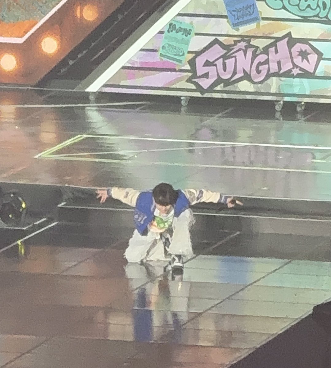 만5세아이수준 졸귀ㅋㅋㅋㅋㅋㅋㅋㅋㅋㅋ