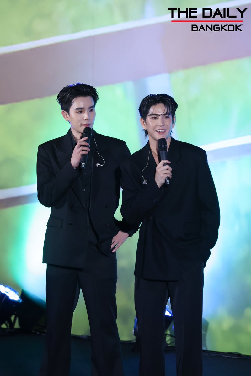 thedailybkk's tweet image. บรรยากาศ 'จิมมี่-ซี' ในงาน "ทํานายทายทัพ Let the Magic Begin"
#MyMagicProphecyEP1
#ทำนายทายทัพ
#jimmyyjp #sea_tawinan
#jimmysea #จิมมี่ซี