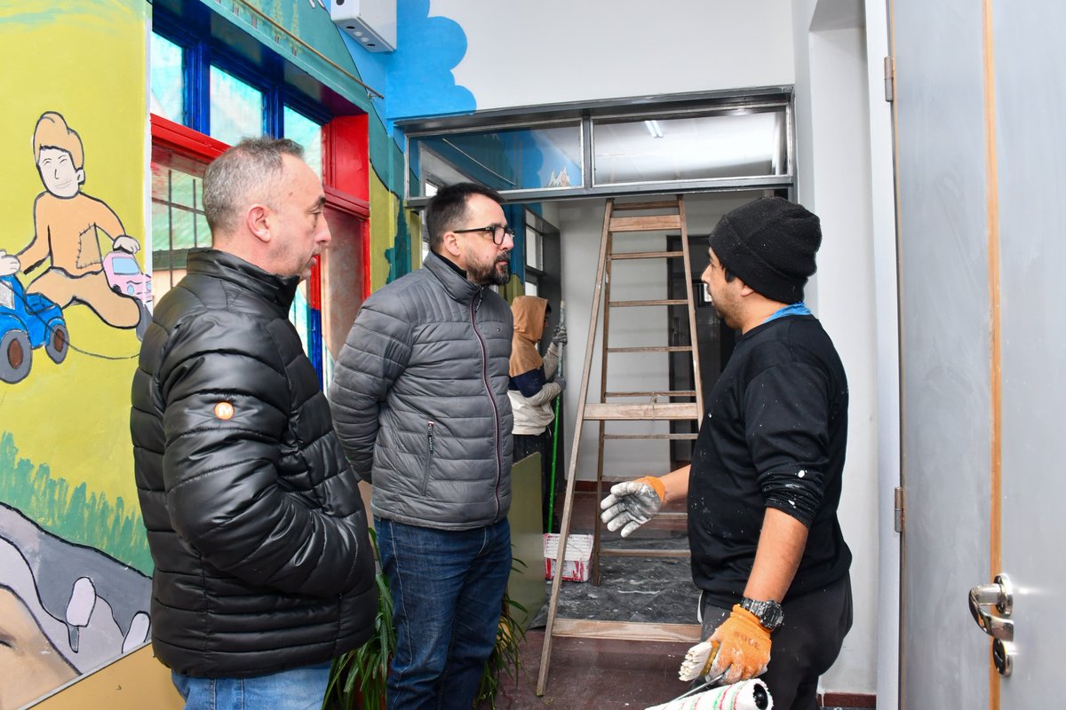 Canal4Esquel's tweet image. El Municipio avanza con tareas de mantenimiento en escuelasEscolar
#escuelasesquel
#CompromisoEducativo
canal4esquel.com.ar/el-municipio-a…