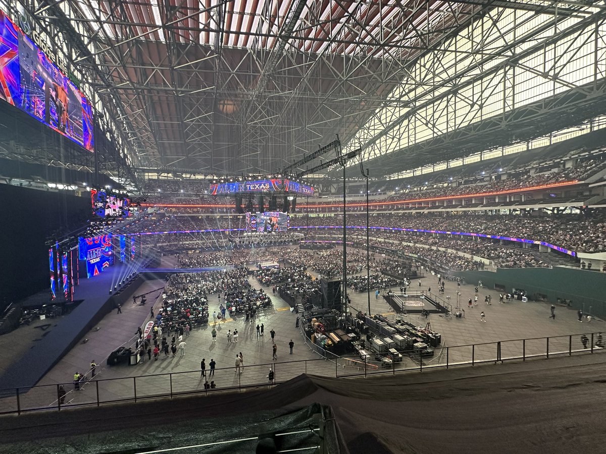 AEWTicketMap's tweet image. All In: Texas at Globe Life Field
A final count of 27,245