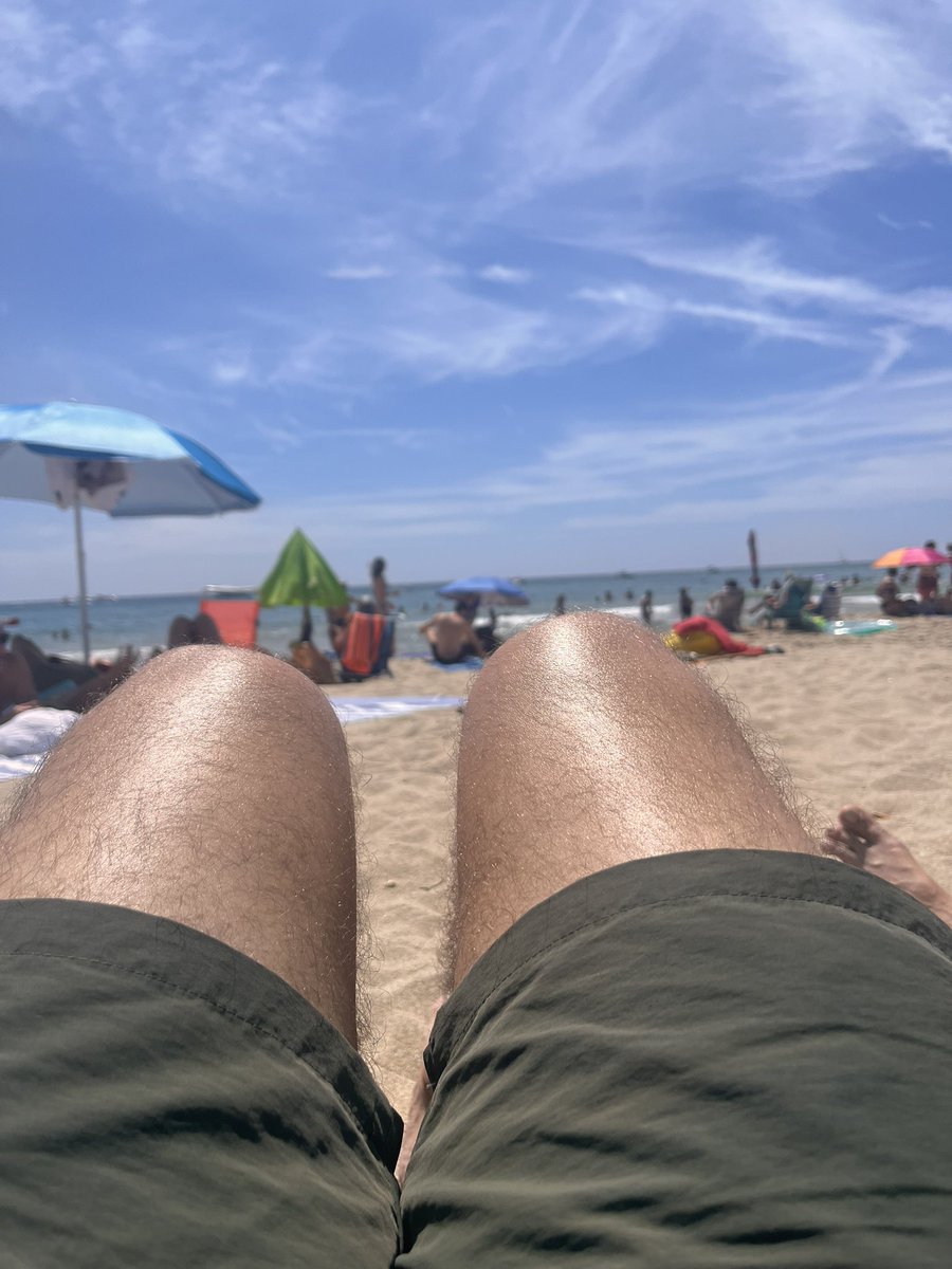 knoxtgn's tweet image. Dia de platja…