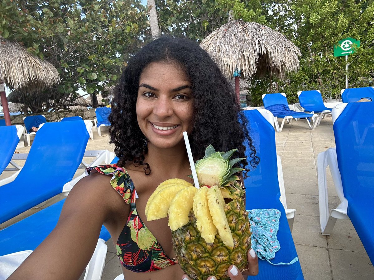 anathemarketer's tweet image. Good morning from Punta Cana 🇩🇴