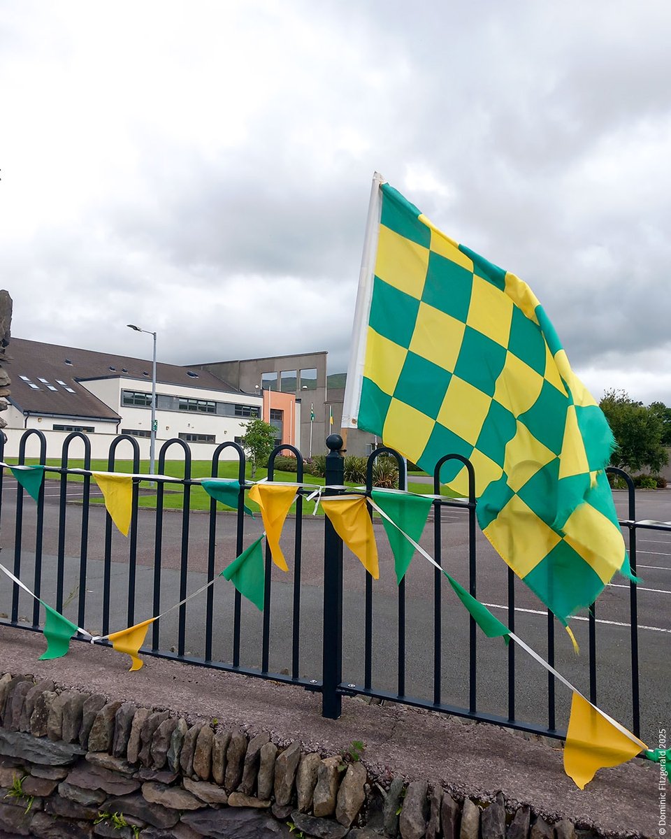 GeaneysBar's tweet image. Come on The Kingdom! 🟩 🟨

#ciarraíabú