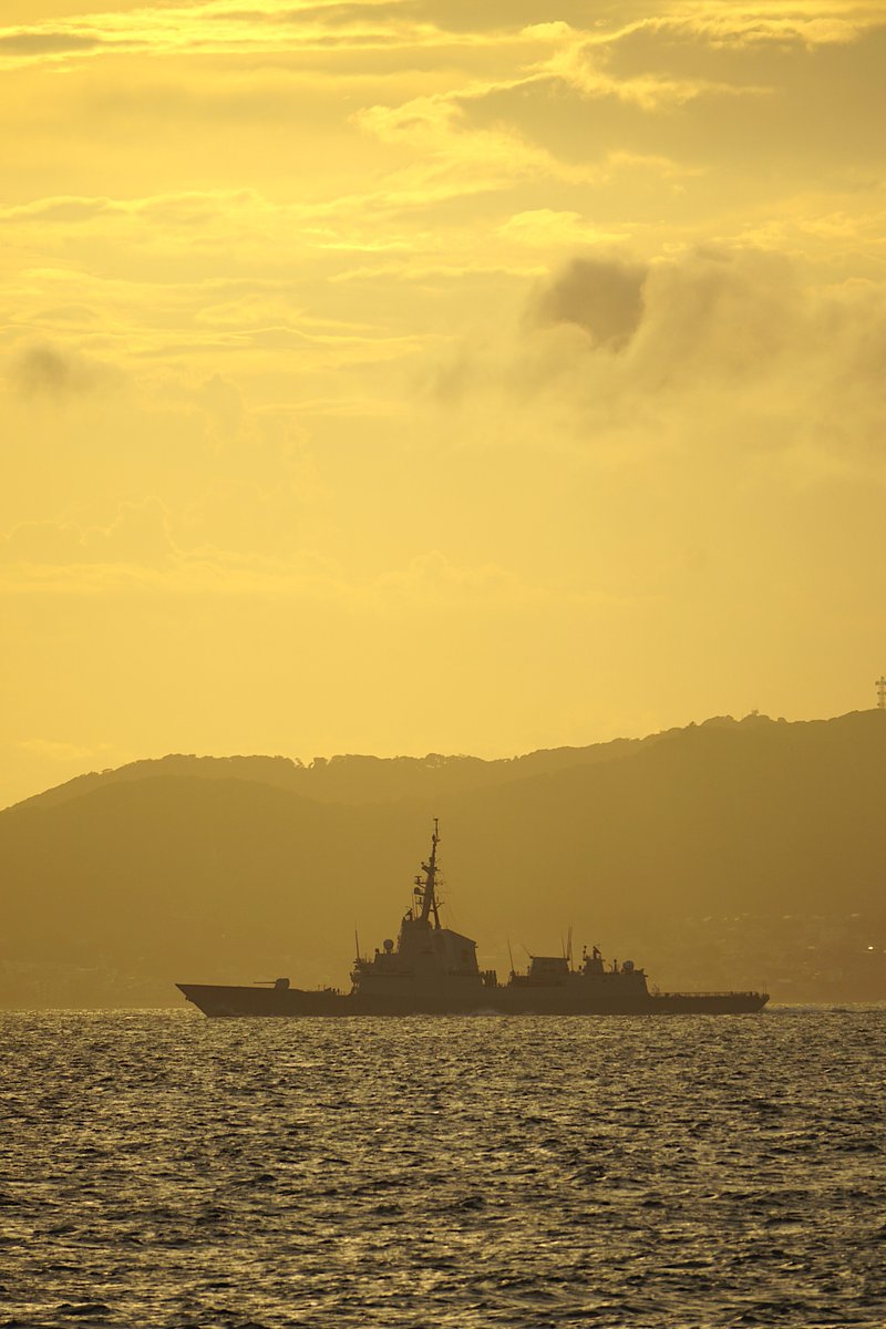 RyoEto's tweet image. 黄金の国、ジパングを航行するスペイン海軍&quot;無敵艦隊&quot;フリゲート艦Mendez Nunez🇪🇸
#東京湾フェリー