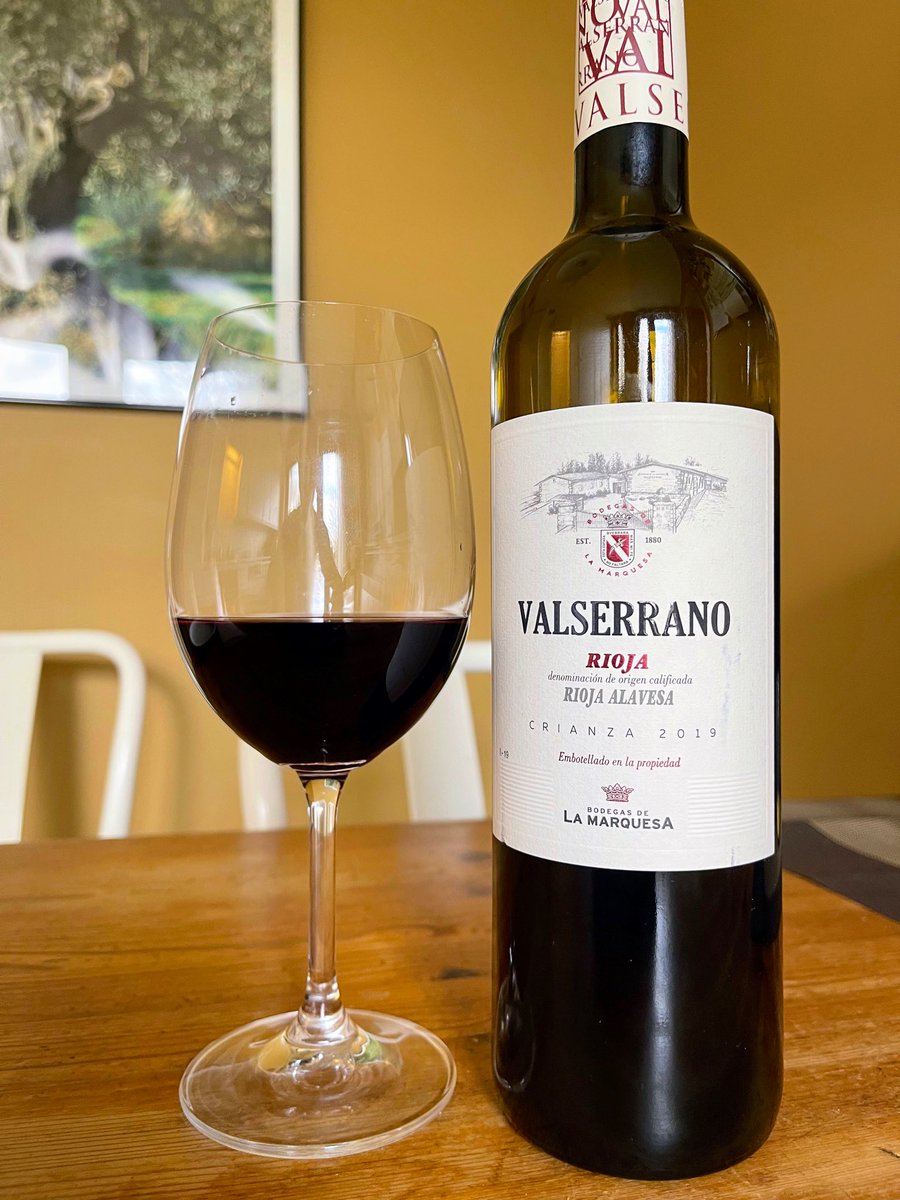 joukesp's tweet photo. #SundayLunch #ChiliConCarne #Rice #Valserrano
Not our usual Sunday lunch but had to use up the minced beef!
2 1/2 hr in the making (fresh beans) but very happy w result!
Superb ‘19 Crianza by @valserrano!
Anderlecht won 5-2!
Waiting for Pogaçar’s triumph in Paris!
Am I happy? https://t.co/yQwWr9nNEi