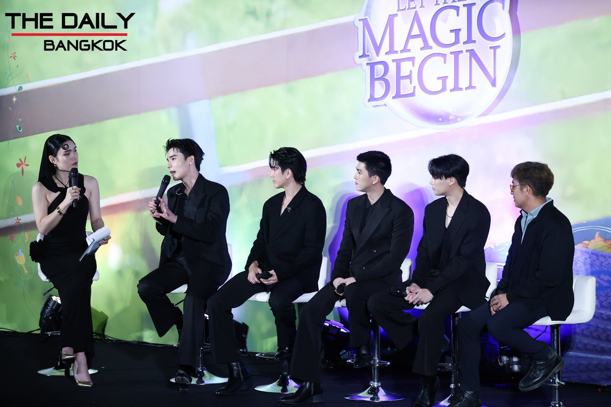 thedailybkk's tweet image. 'จิมมี่-ซี-เซฟ-ฟรัง' พร้อมดูซีรี่ส์ตอนแรก ในงาน "ทํานายทายทัพ Let the Magic Begin"
#MyMagicProphecyEP1
#ทำนายทายทัพ
#jimmyyjp #sea_tawinan
#jimmysea #จิมมี่ซี
#savesaisawat #francnrp