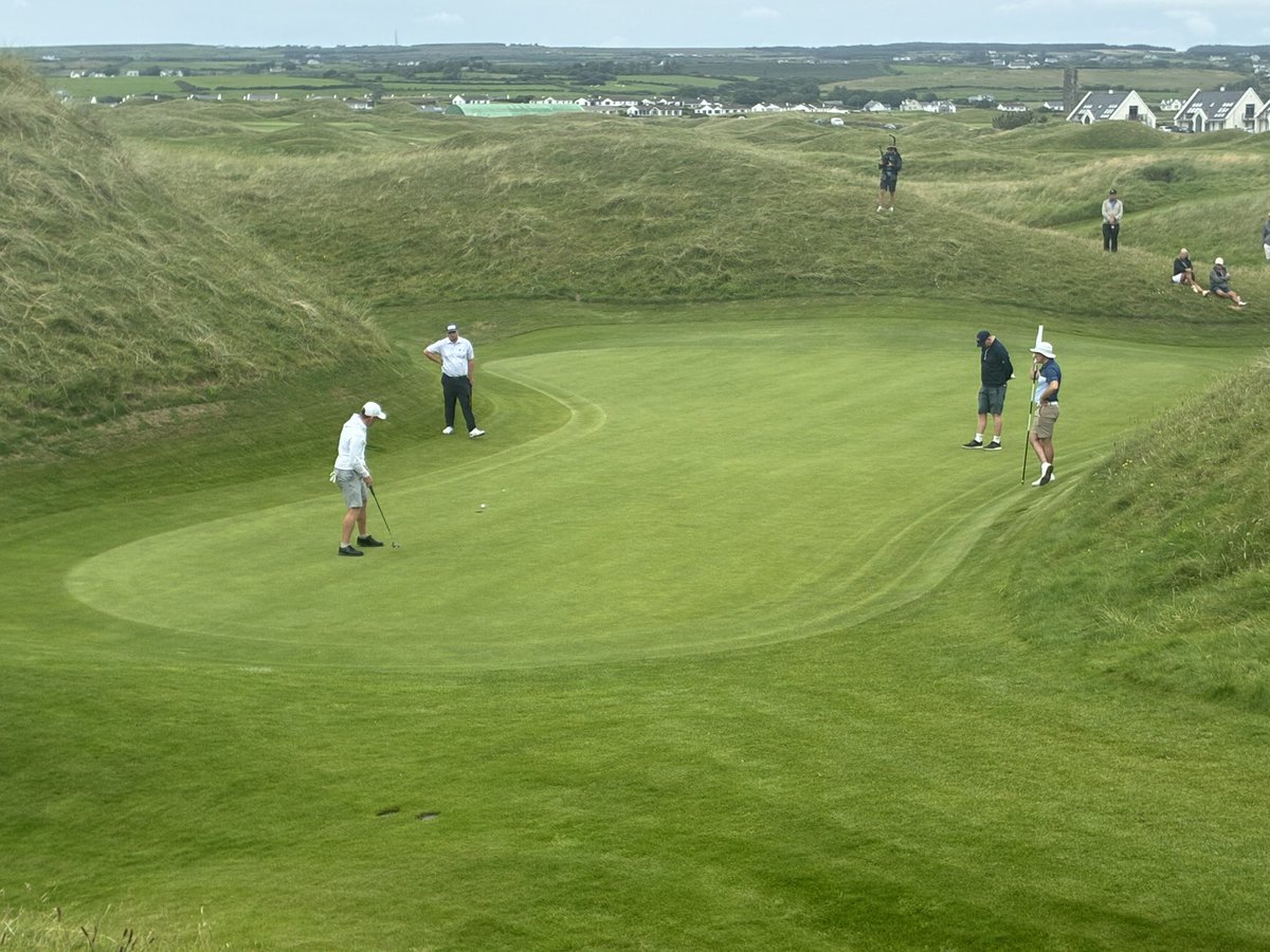 ClareFM's tweet image. Hole halved and Keane stays 2 up